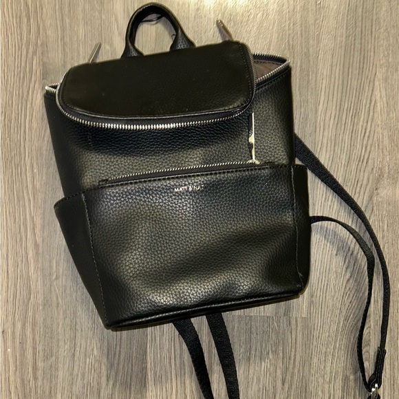 Matt & Nat BRAVESM SMALL VEGAN BACKPACK - PURITY - Picture 2 of 7